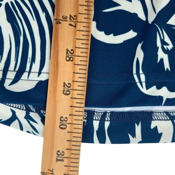 chubbies Light Weight Performance Golf Polo Hawaiian Print in Blue Men's XL - Picture 10 of 13